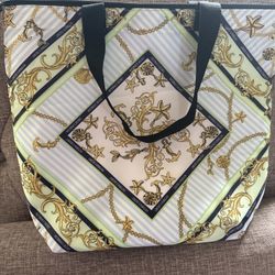 Victoria’s Secret Tote bag