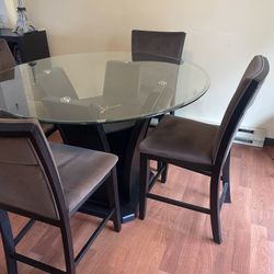 Dinning table 