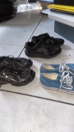 Boy shoes