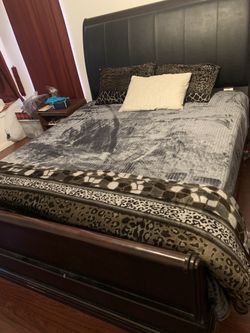 king bed for sale with mattress