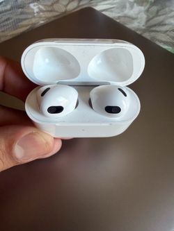 AirPods 3