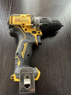 DEWALT HAMMER-DRILL DRIVE 12v (TOOLS ONLY) 