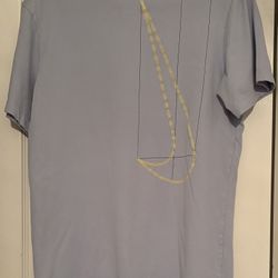 Lot of 8 Shirts And 1 Sweatshirt Men’s Small Nike Fabletics Carhartt. Preowned