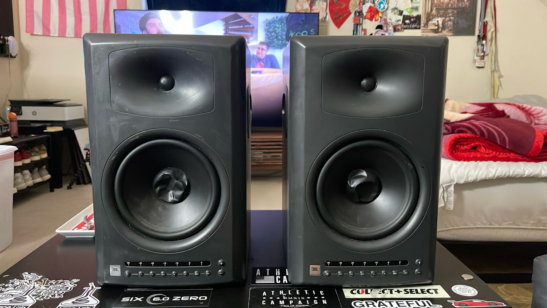 JBL LSR4328P Linear Spatial Reference Bi-Amplified Speakers