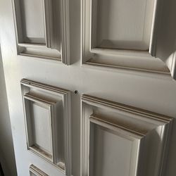 Hollow  steel door
