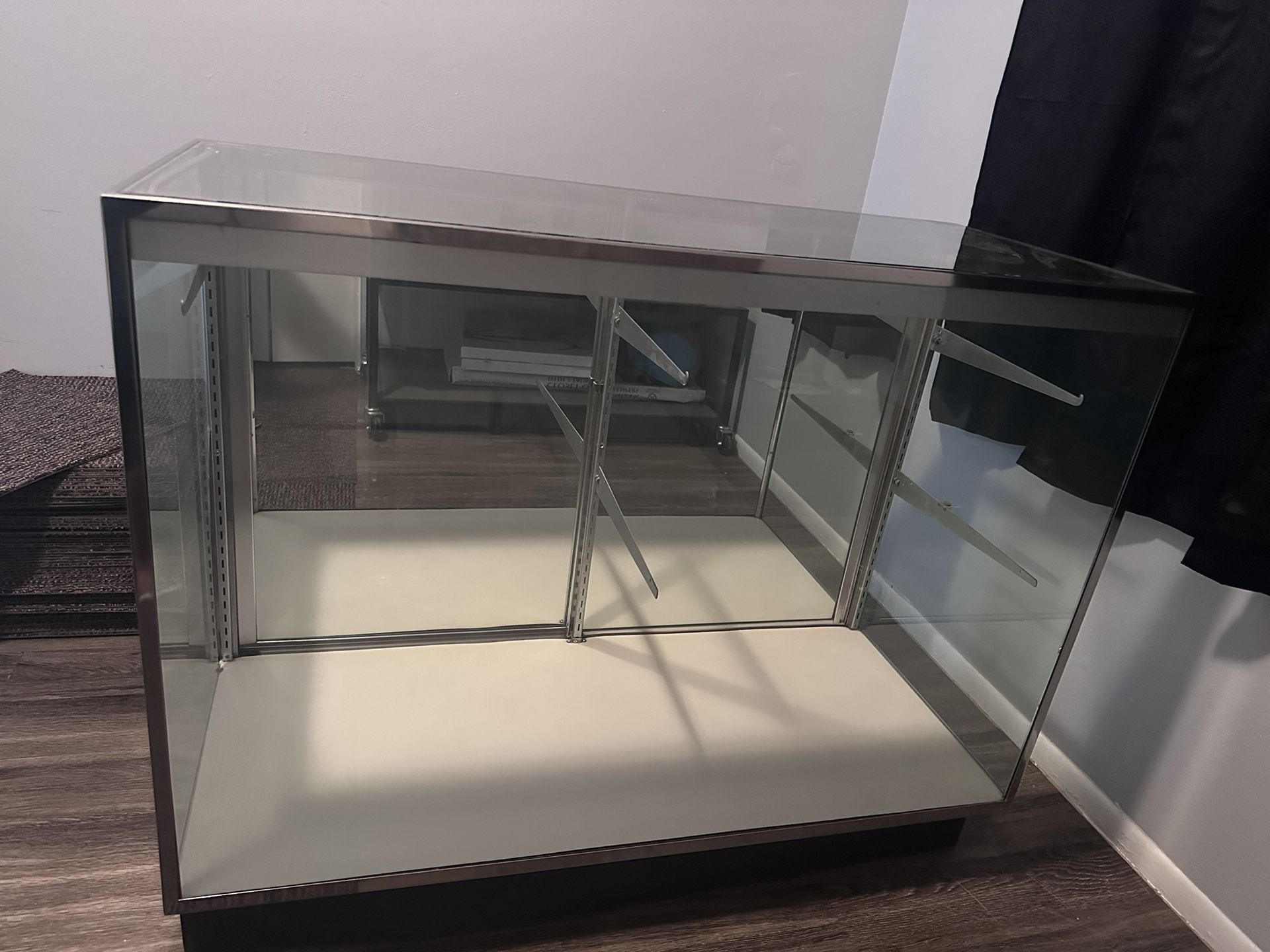 Glass Shelve