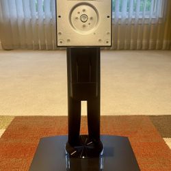 Adjustable monitor stand / mount / arm