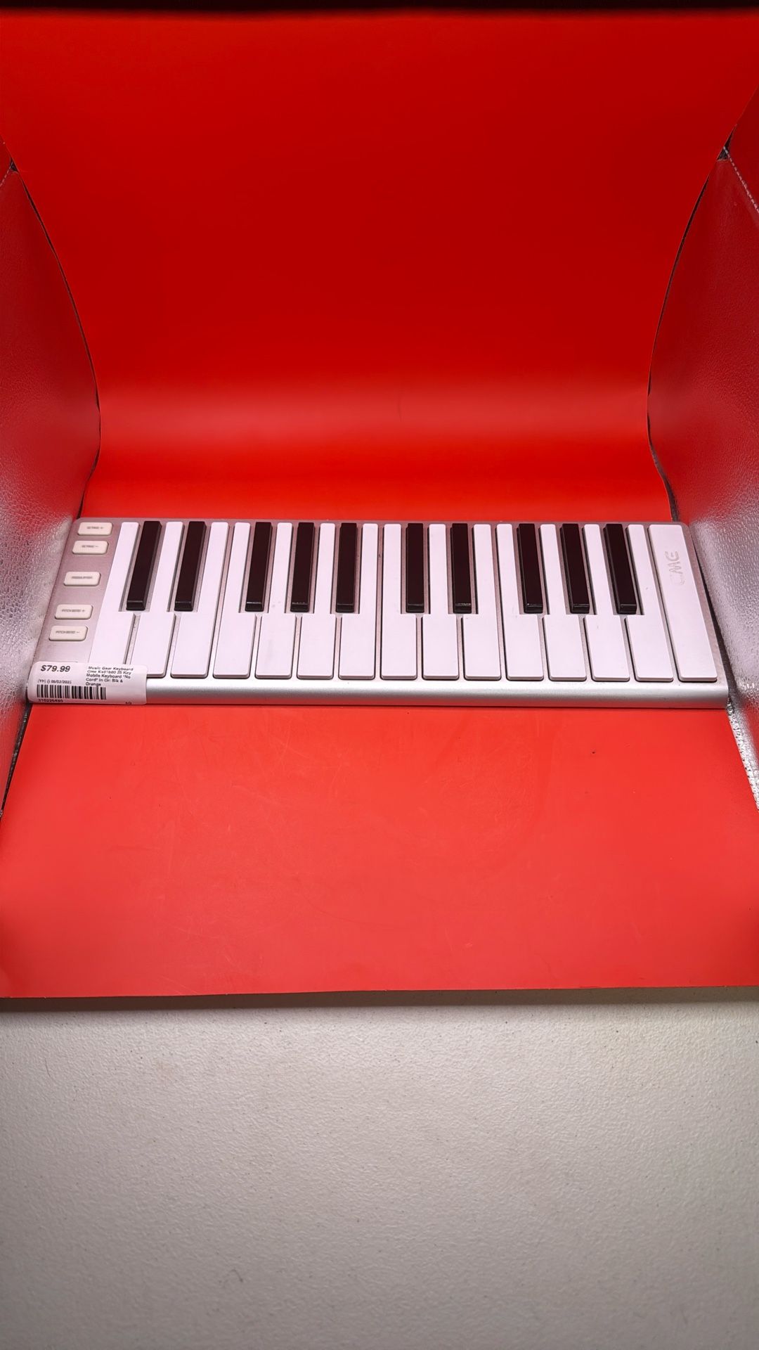 MUSIC GEAR KEYBOARD MODEL #KX01B00