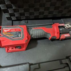 Milwaukee M18  Press Tool Parts Or Repair