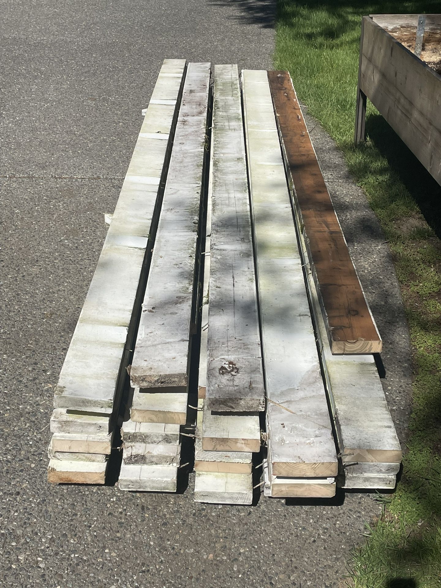2x6 S4S Cedar & smooth-face Pine lumber