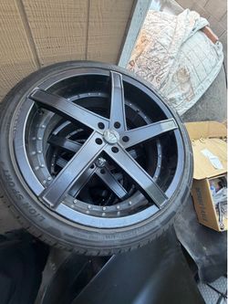 22in Black Rims