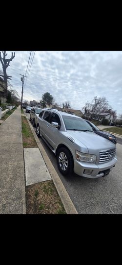 2010 Infiniti Qx56