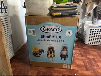 Baby car seat BRAND NEW