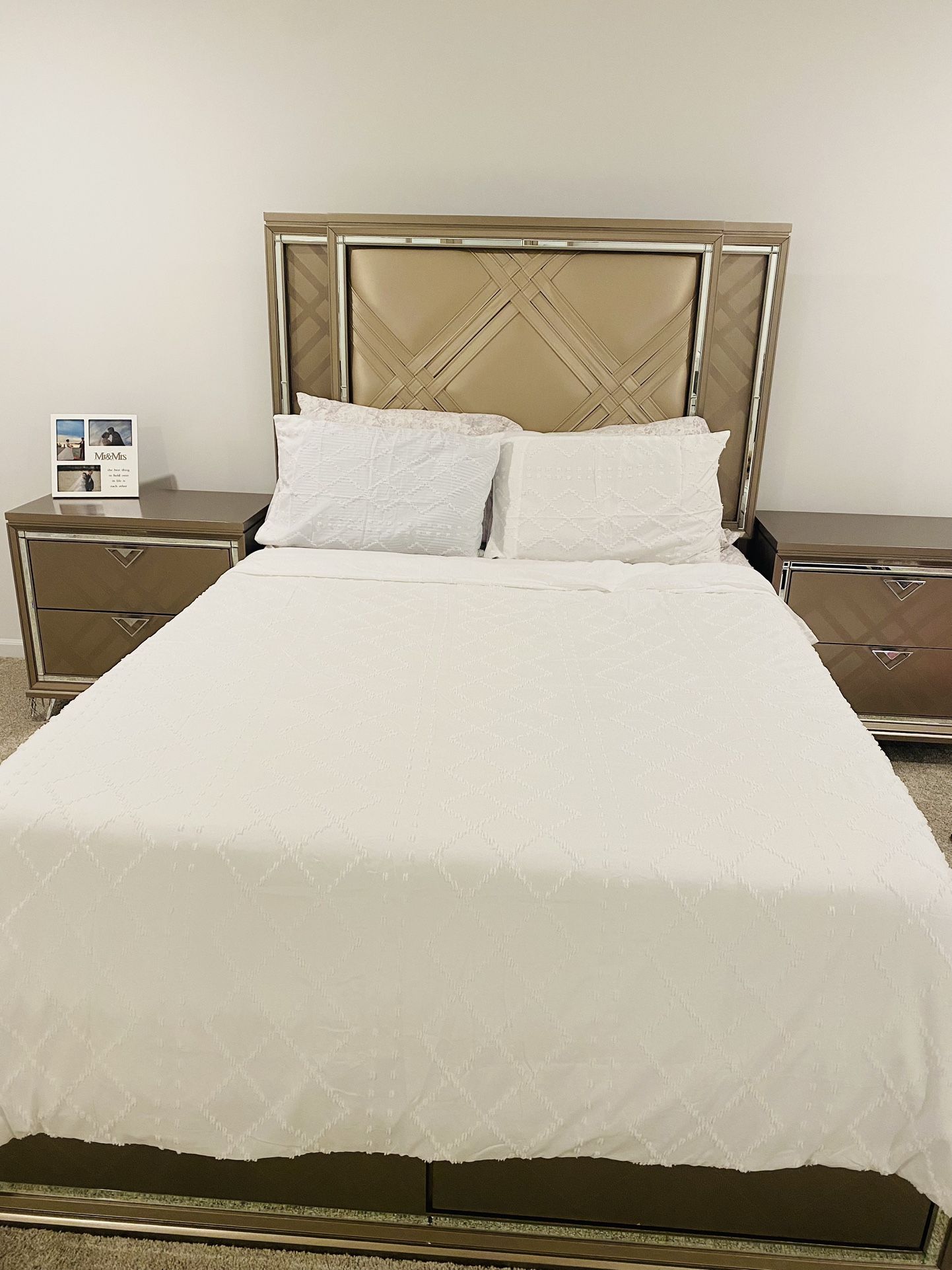 Queen Bed Frame With Two Night Stand