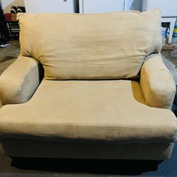 Loveseat