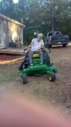 John Deere Z515 ZeroTurn Mower For Sale