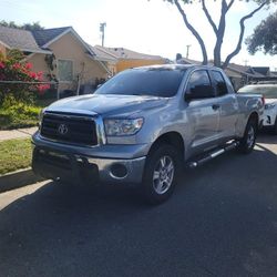 2010 Toyota Tundra sr5