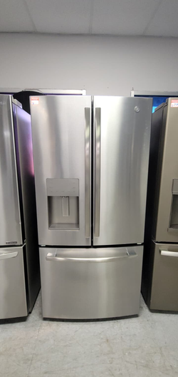 GE French Door Fridge – Stainless, Water Dispenser, Bottom Freezer