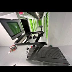 Peleton-treadmill-plus