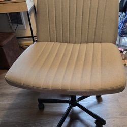 Criss Cross Chair - Extra Wide Rolling Office Desk Chair