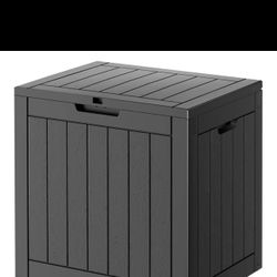 🔥🔥Brand new in box. 32-gallon resin deck box, waterproof and lockable.