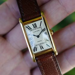 CARTIER YELLOW GOLD TANK ALLONGEE, 1940S
