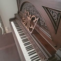 Ellington Piano Co. Vintage Piano