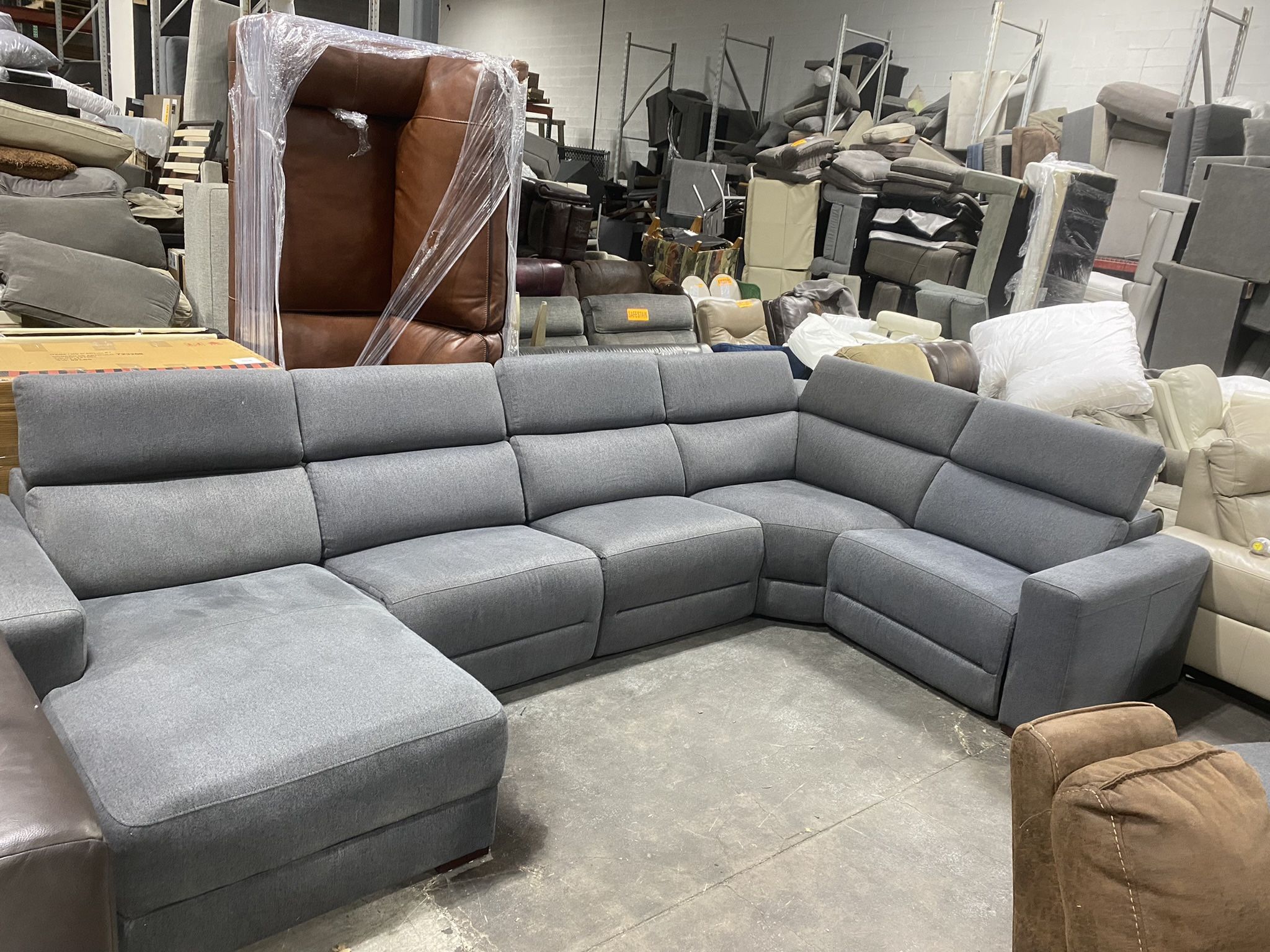 Macys Brand Reclining Sectional $850