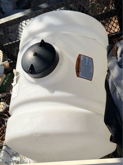 Water container