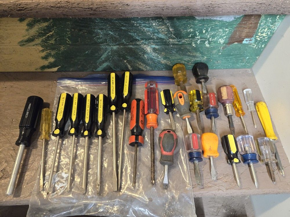 Screw Drivers