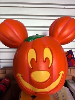 2022 Mickey Jack O Lantern’s