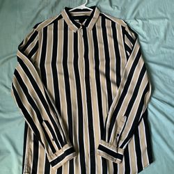 H&M Long Sleeve Button down shirt