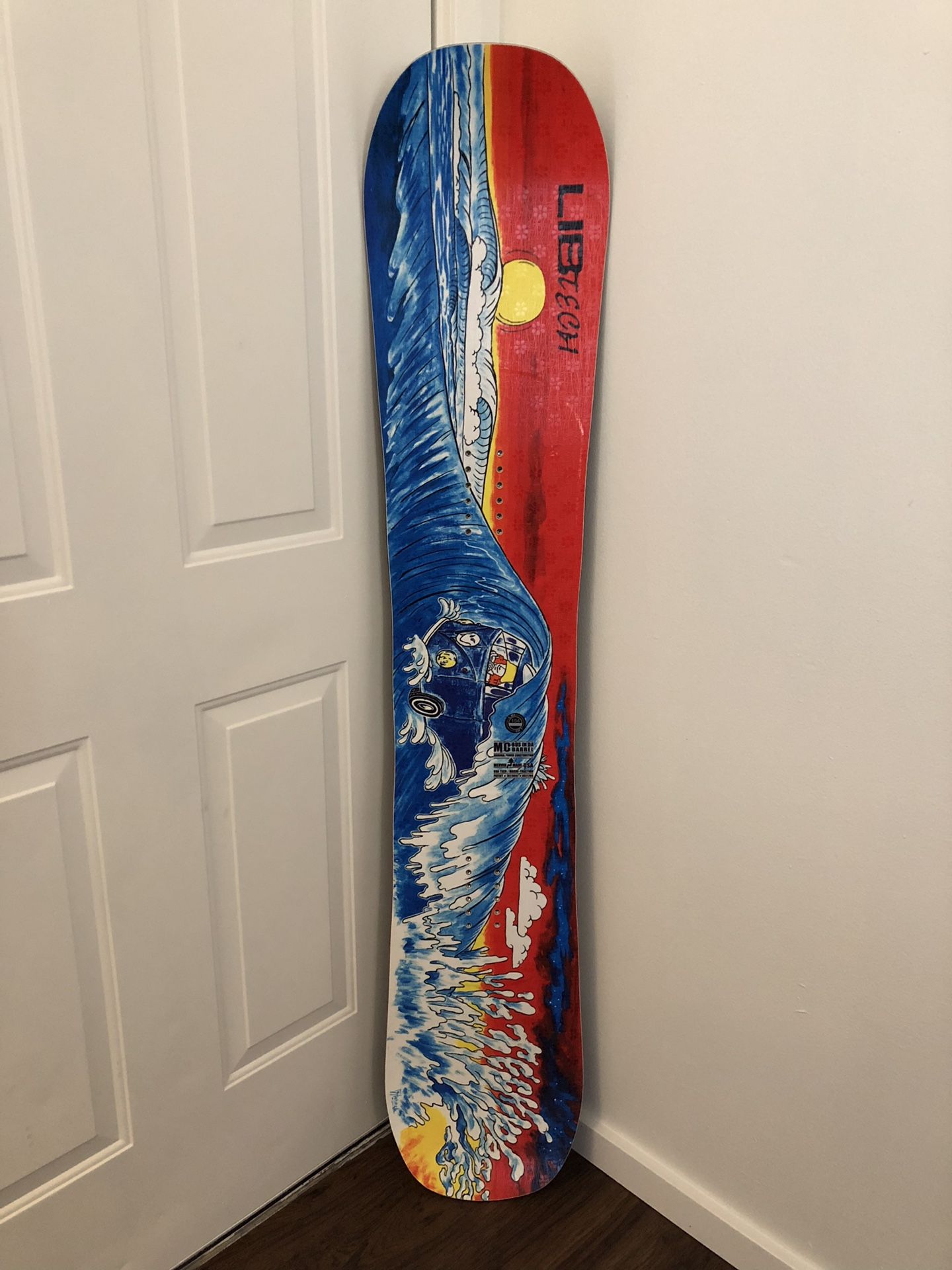 LIB TECH MC BUS IN DA BARREL スノーボード Lib Technologies MC Bus in Da Barrel Snowboard - Men's