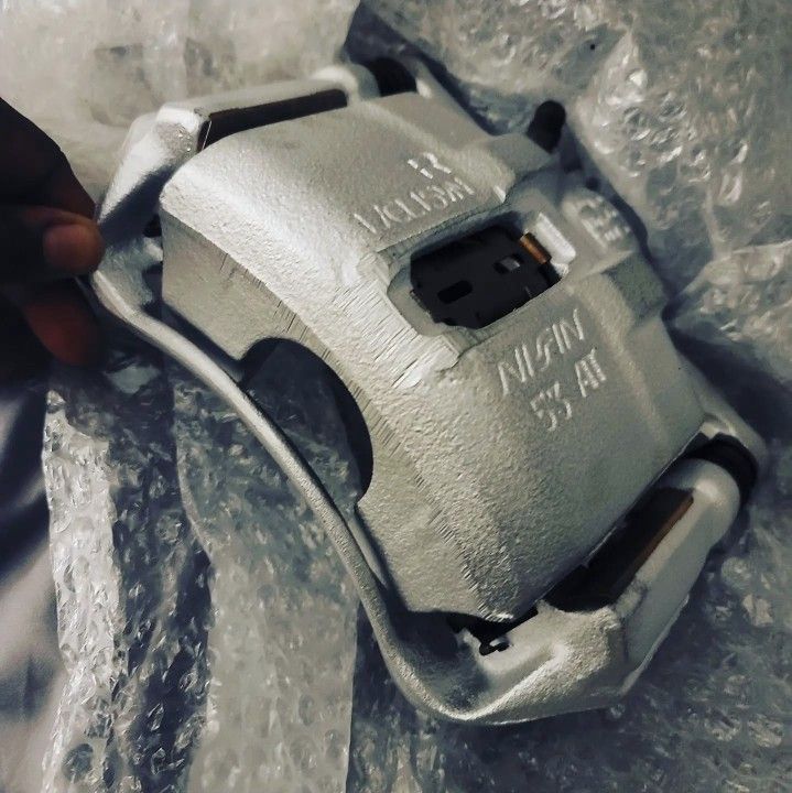 DC2 R Front Calipers