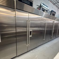 Sub-Zero Classic 48” Refrigerator/Freezer CL4850SD/S – Like New