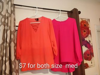 Women's shirts size med