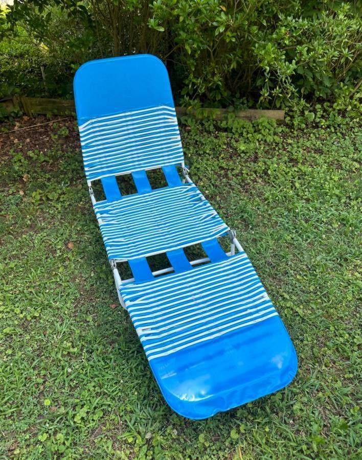 Beach Camping Fishing Garden Folding Lounge Chaise Patio Lawn Summer Blue Chair