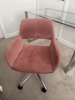 Blush Pink Rolling Desk Chair