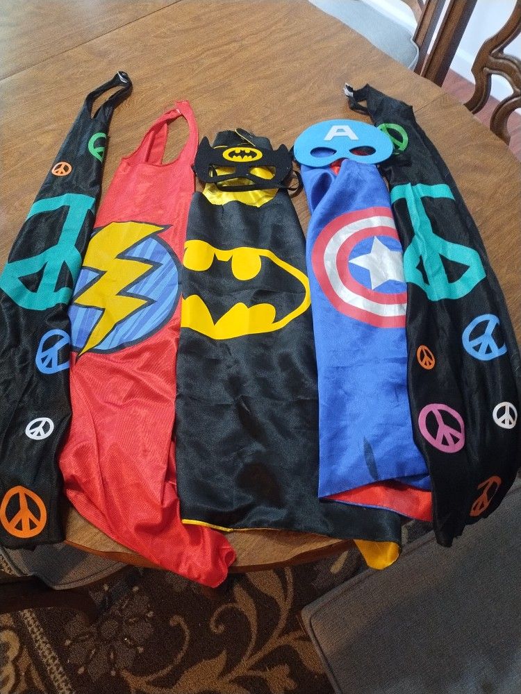 Capes And 2 Mask