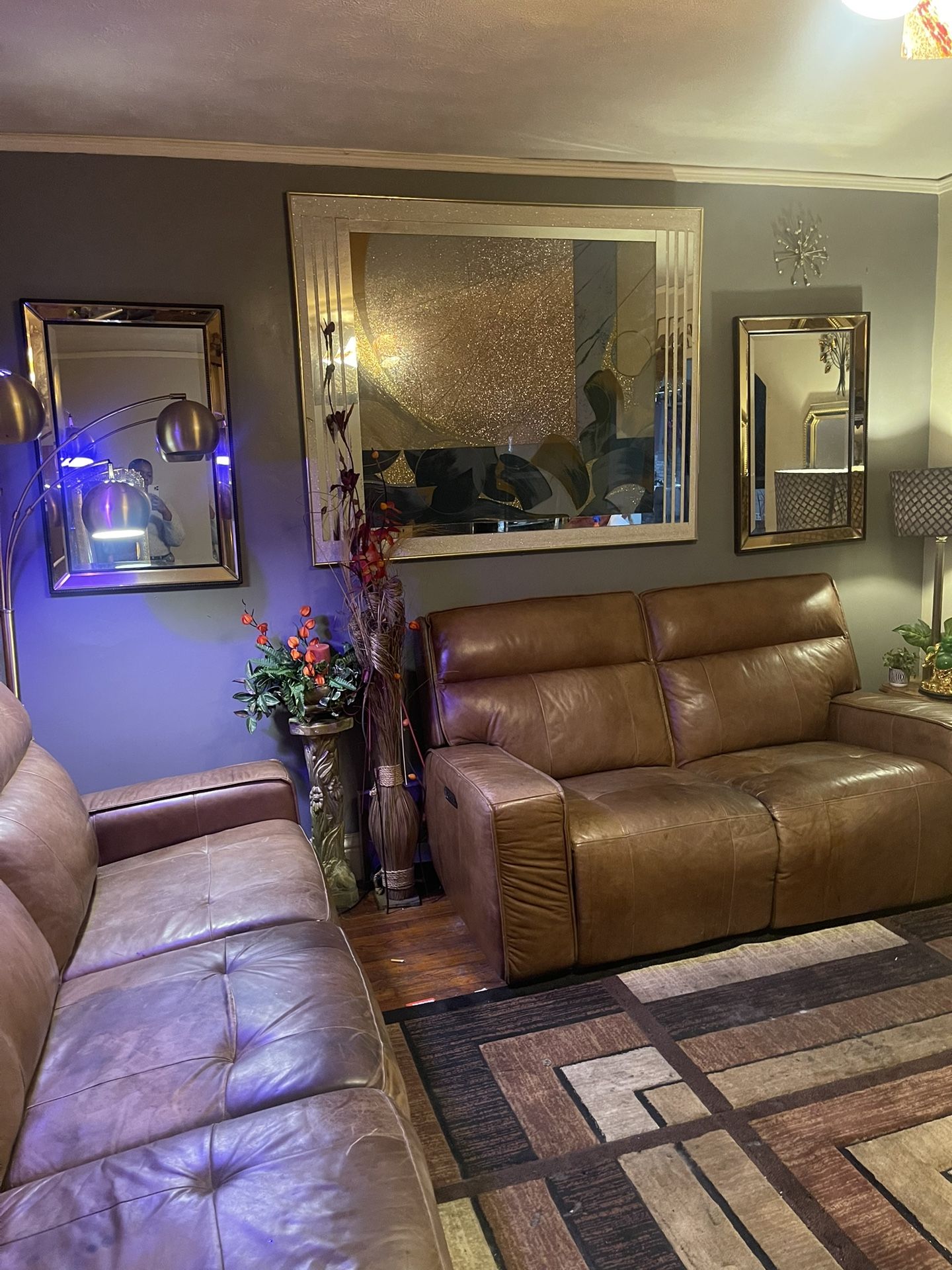 Couch set