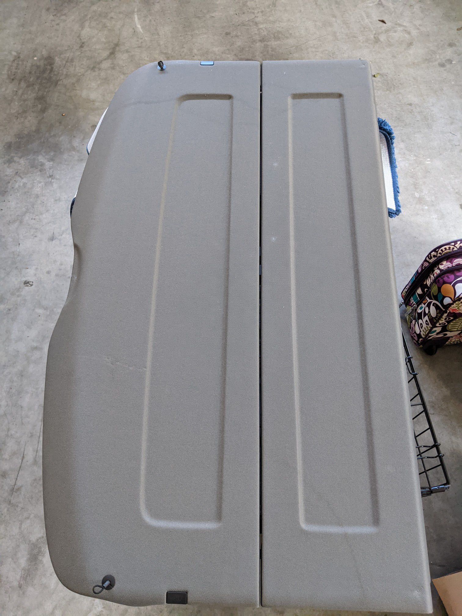 2009 Audi Q5 Rear Trunk Cargo Cover Security Shield Screen Shade
