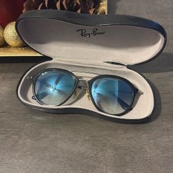 Ray Ban