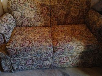Lazy Boy Love Seat