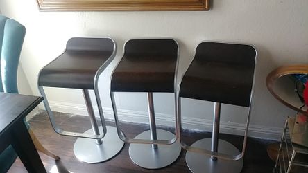 antique set of 3 bar stools
