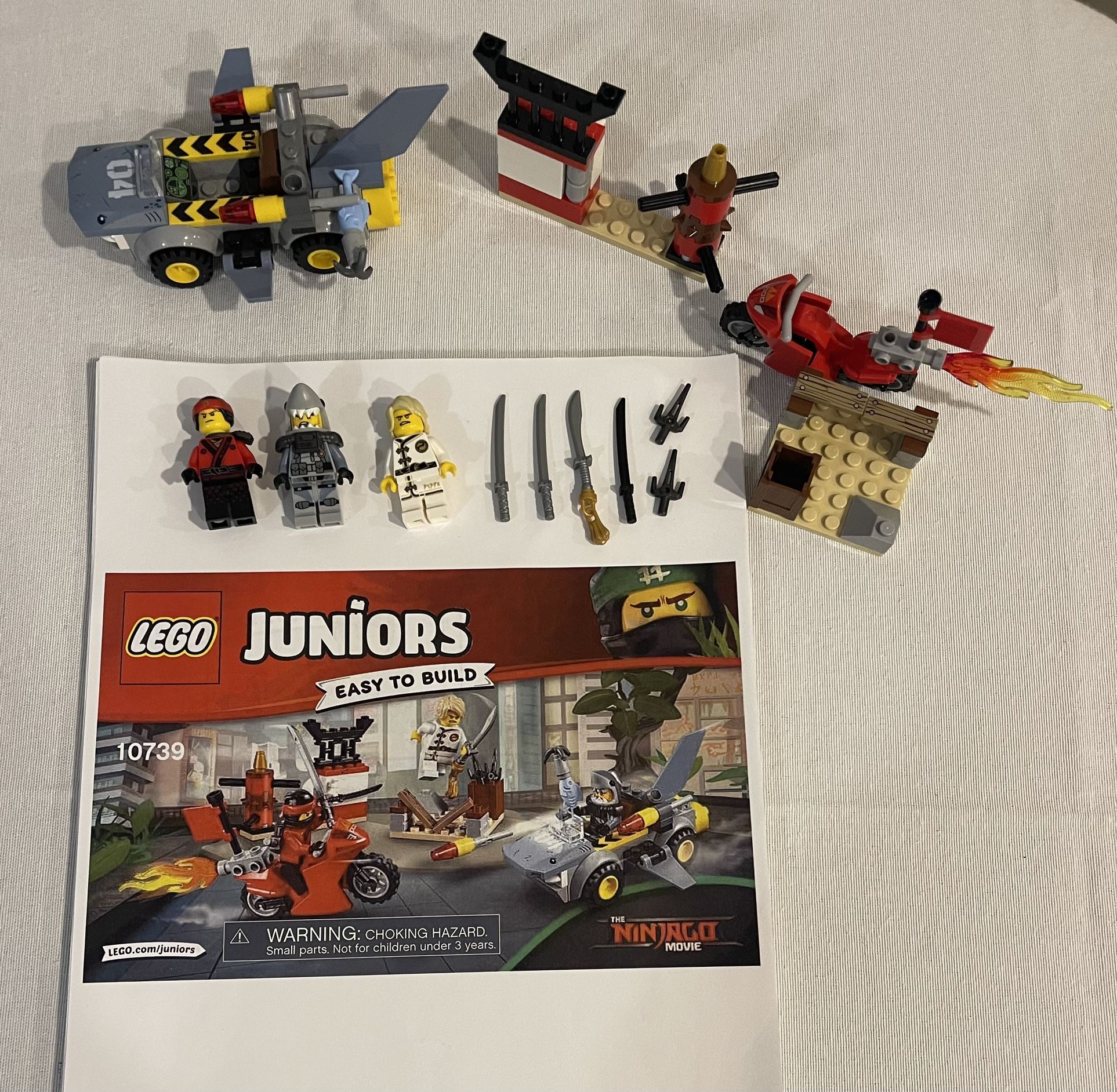 Lego Juniors Ninjago Movie 10739