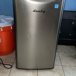 Danby Mini Freezer 