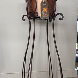 Copper planter with stand