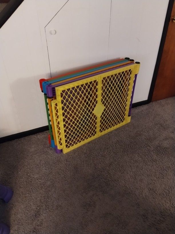 6 Panel Freestanding Gate From Target