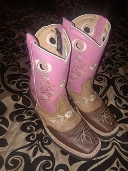 Girls cowgirl boots