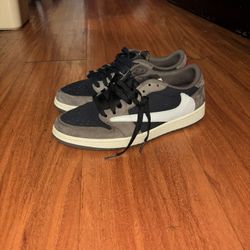 Nike Air Jordan 1 Low x Travis Scott "Mocha"